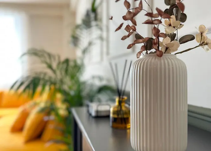 Paradise 55 * Скоп'є